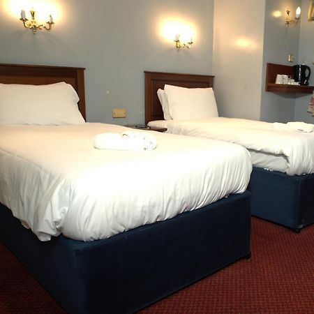 Consort Hotel Rotherham Exteriör bild