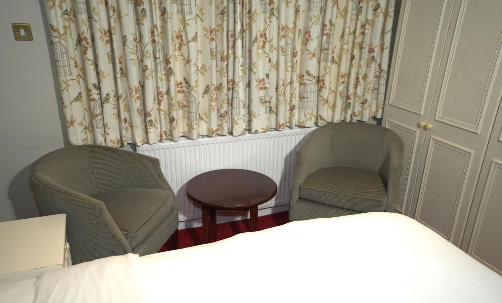Consort Hotel Rotherham Exteriör bild