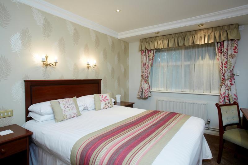 Consort Hotel Rotherham Exteriör bild
