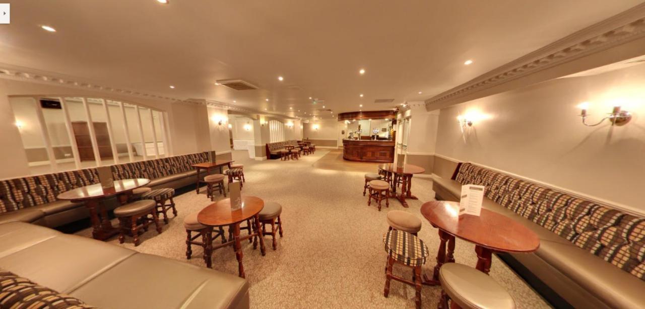 Consort Hotel Rotherham Exteriör bild